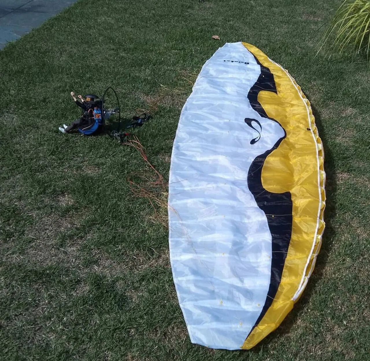 Velame Paraglider/ Paramotor RC Sol  3,20m