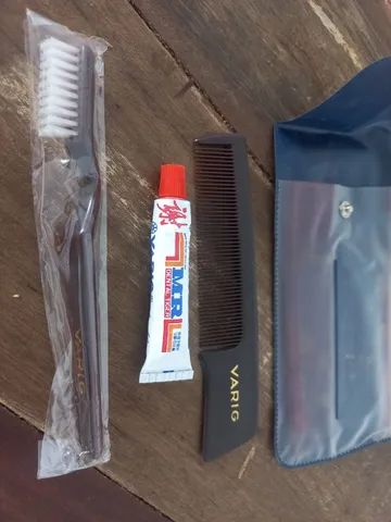 Varig Estojo com Pente e Escova de Dentes - Foto 3