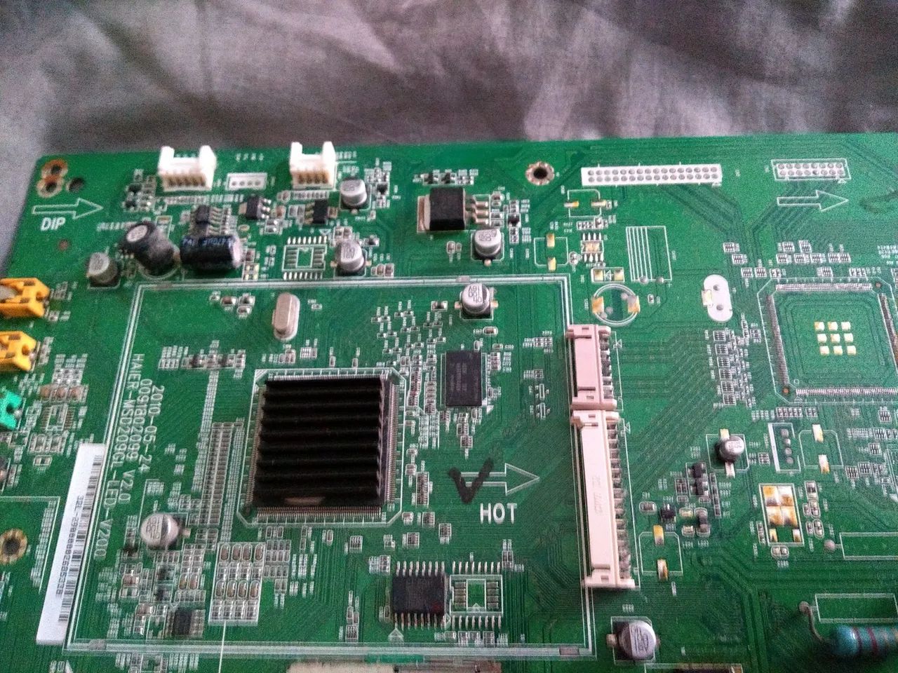 Placa principal TV Buster HBTV-32D03HD - Foto 5