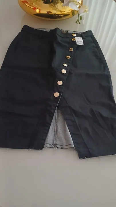 Vendo Saia Jeans Swelus Botão Lateral
