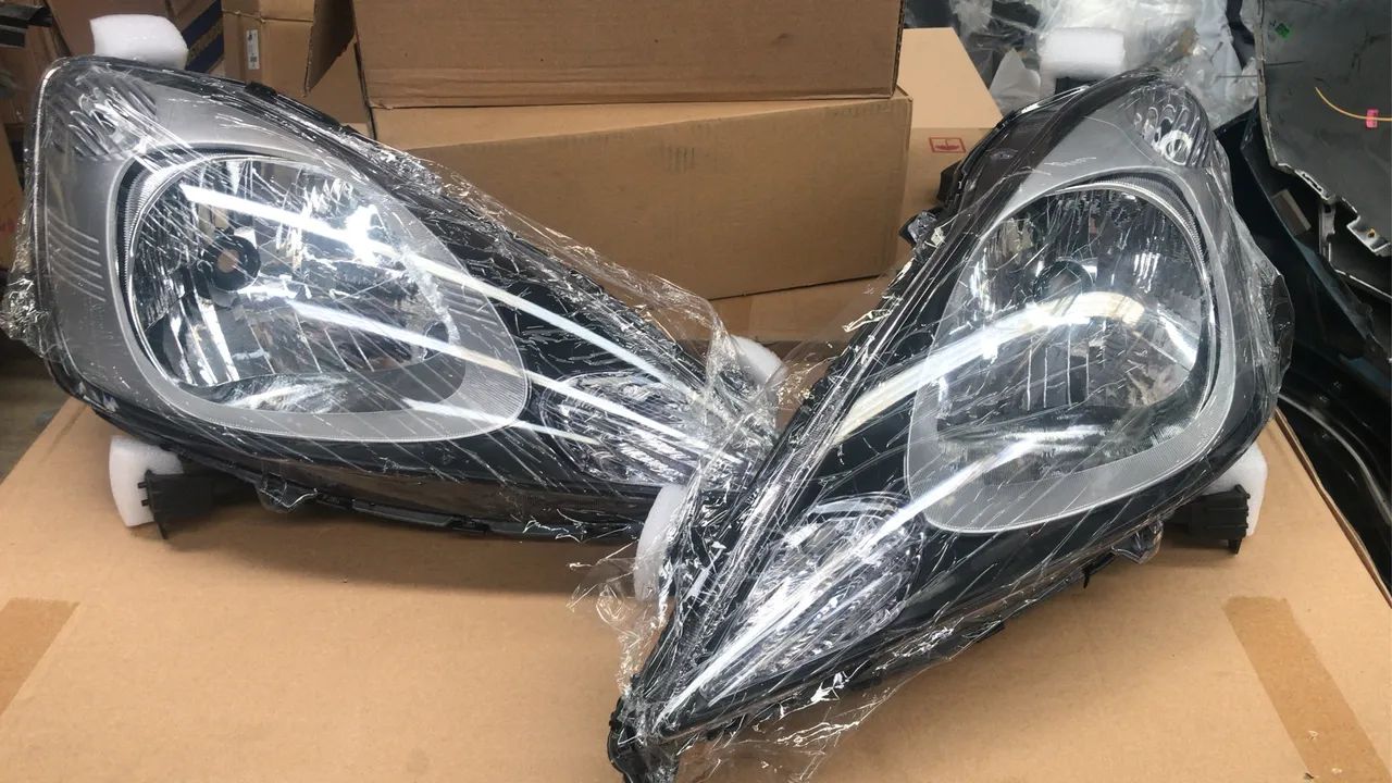 Farol Honda Fit 2009/2010