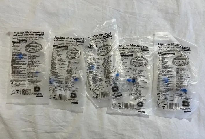 Equipo para infusão intravenosa por gravidade - Foto 3