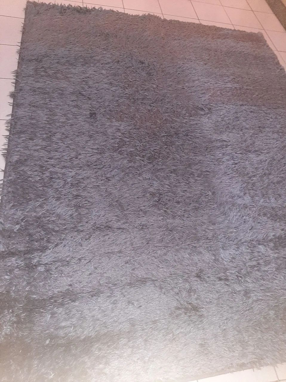 Tapete Peludo Cinza - Decoração aconchegante! - Foto 2