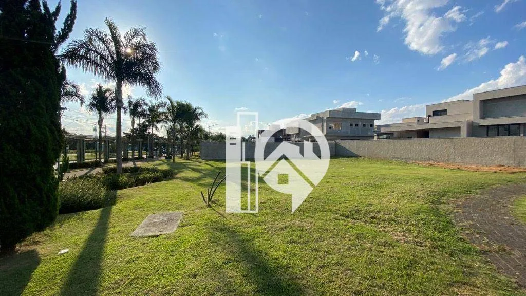 Lindo terreno à venda, Jardim do Golfe, São José dos Campos.