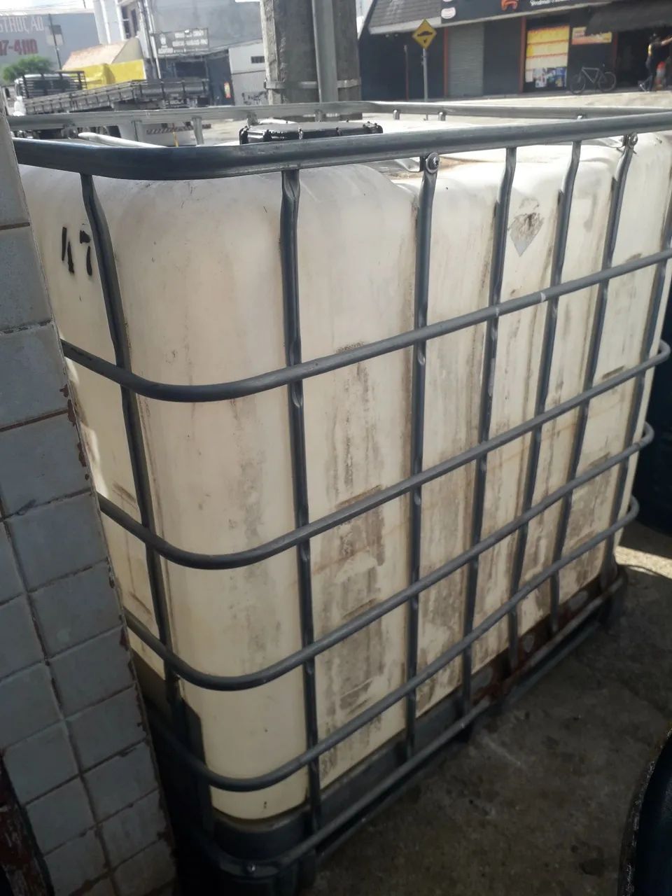 Contêiner IBC para 1000 litros 