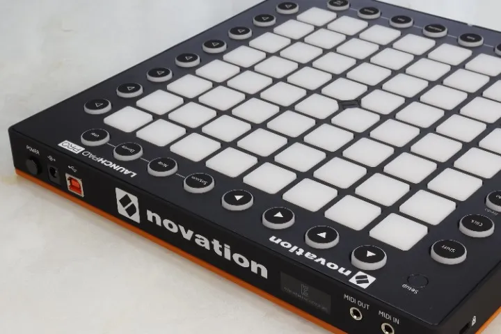 Novation Controlador de grade Launchpad Pro