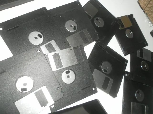 9 Disquetes ORIGINAIS Drivers e prog, Antigos  MSDOS, Windows 3.11, 95 e 98  - Foto 5
