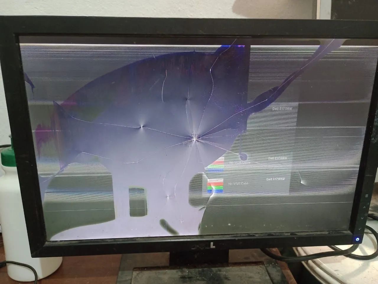 Monitor Dell E1709W com defeito - Foto 2