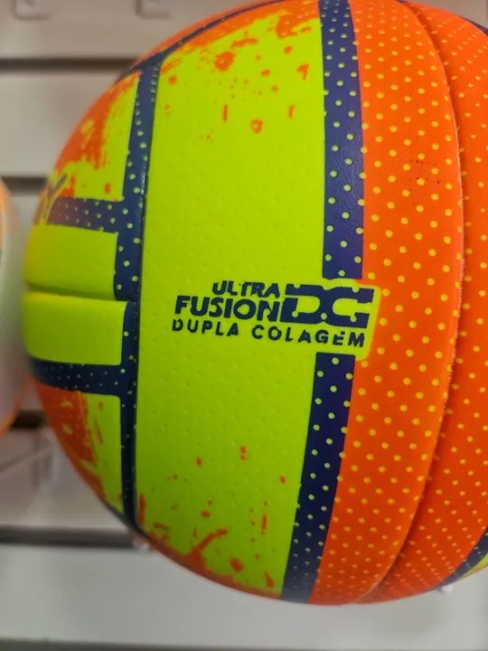 Bola de Vôlei Penalty Adrenalina+bomba de ar -R$140.00 avista  - Foto 3