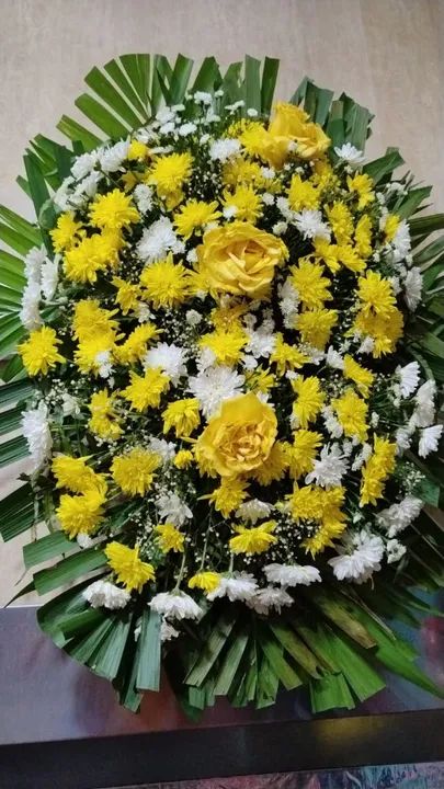 Coroa de flores naturais  - Foto 6