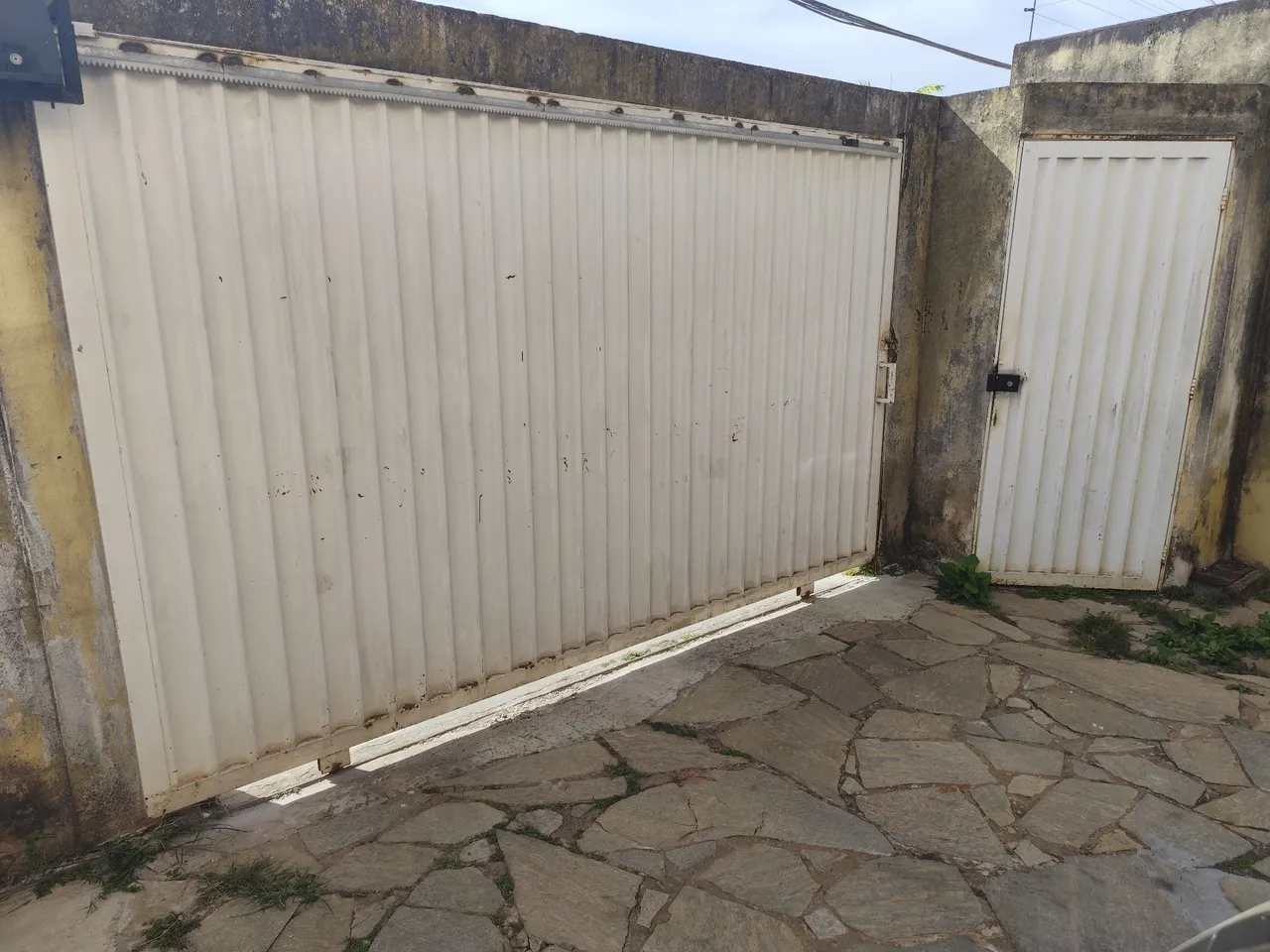 Portão de aço chapa grossa +portão de pedestre+batente