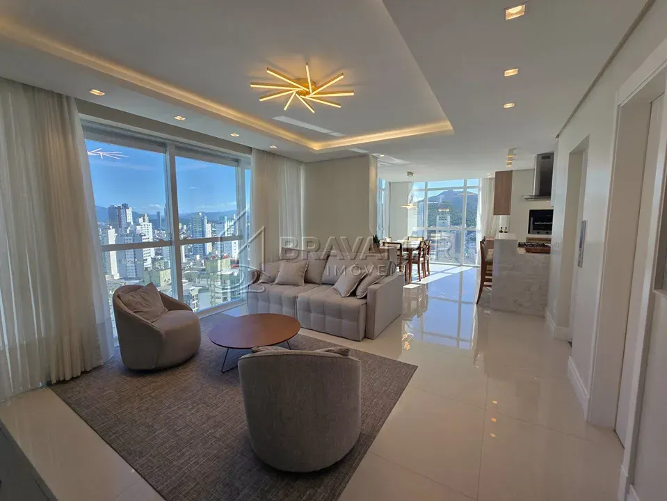 Locação Anual - Apartamento com 04 Suítes e vista para o mar em Balneário Camboriú/SC