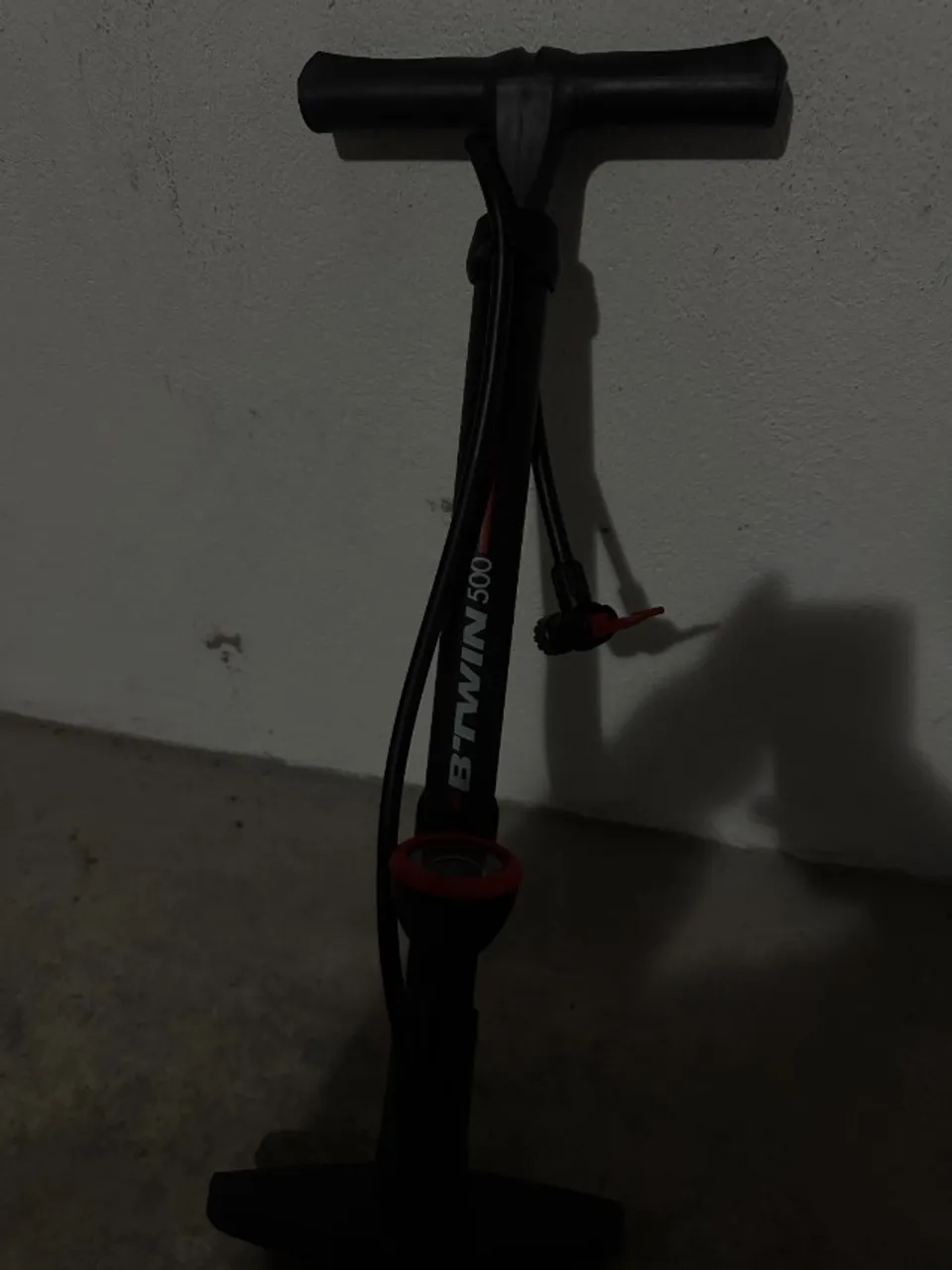 Bomba Pé Encher Pneu Bike Com Manômetro Btwin 500 Original