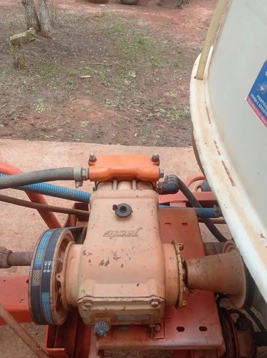 PULVERIZADOR JACTO ARBUS 2000 LITROS - em Anapolis GO - Foto 4
