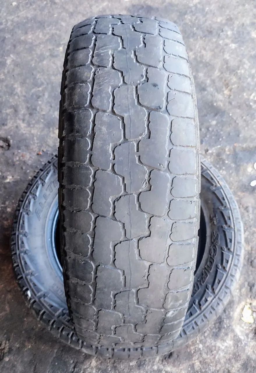 Pneu 225/65R17 Pirelli Scorpions 