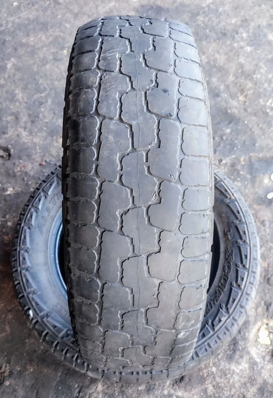 Pneu 225/65R17 Pirelli Scorpions