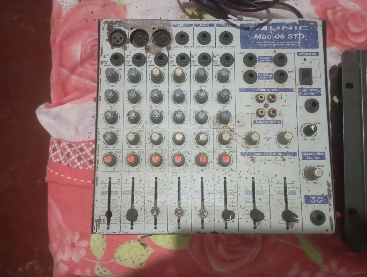 Duas mesas analógica 64318190039809120