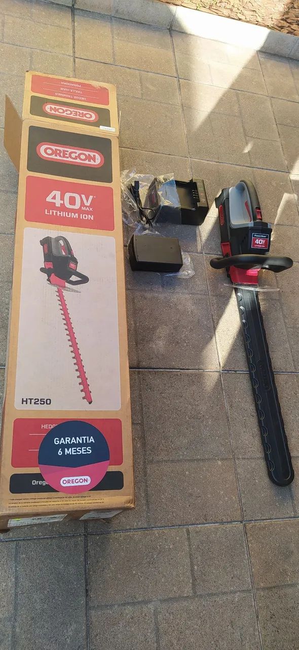 Aparador de cerca viva Oregon HT250 40v