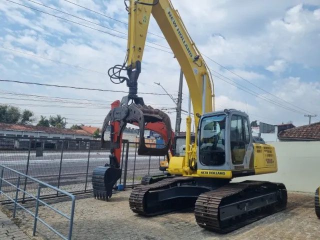 VENDA OU LOCAÇÃO ESCAVADEIRA NEW HOLLAND E215B LC - Foto 3