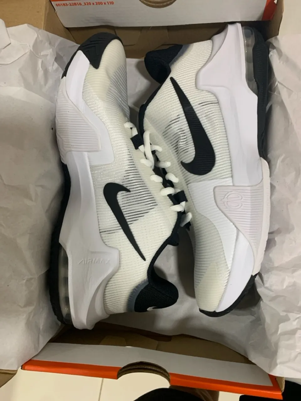 Air Max impact 4
