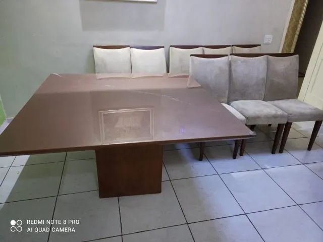 Mesa tampo de vidro, cor bege, com 8 cadeiras - Foto 4