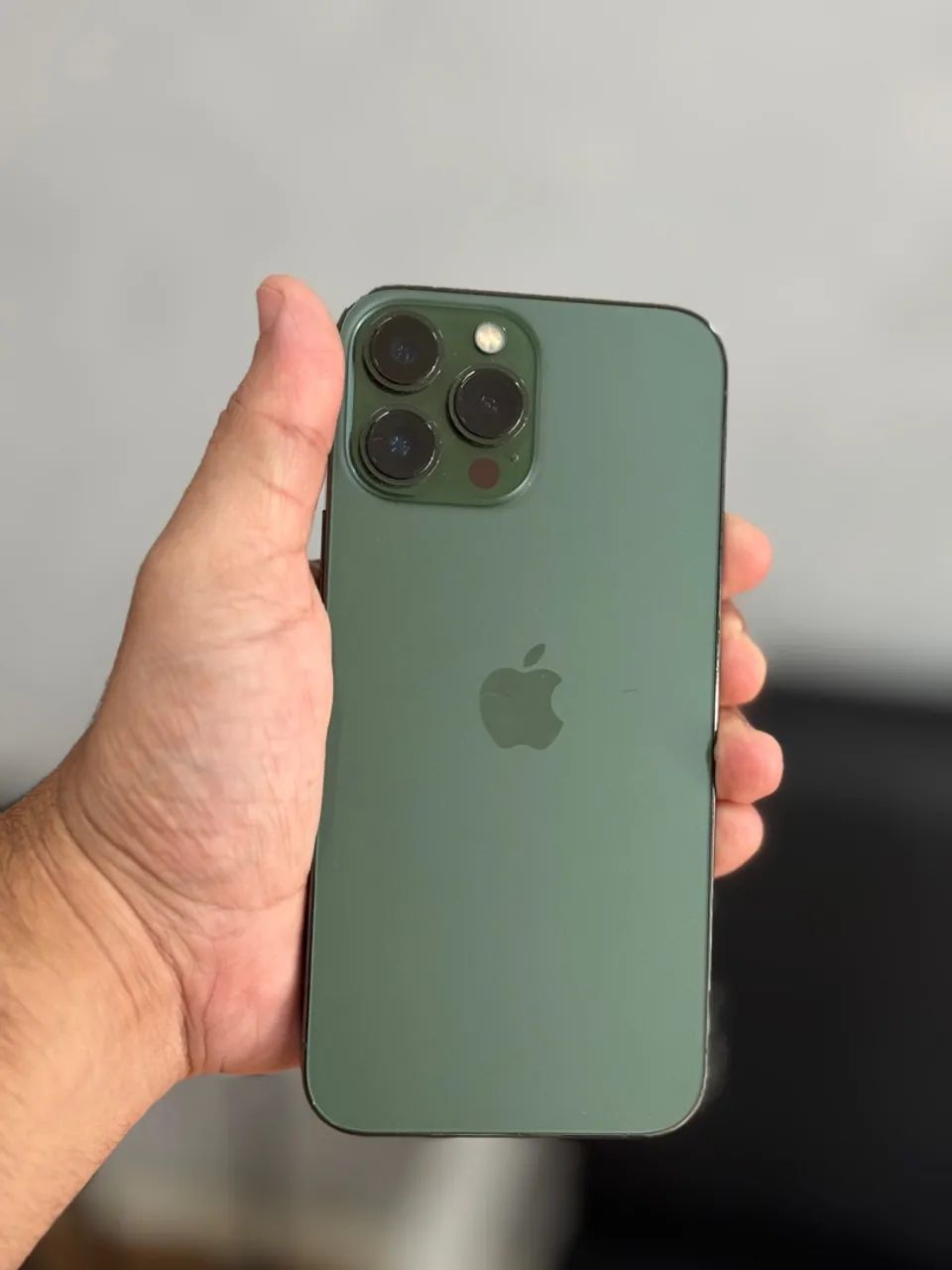 IPHONE 13 PRO MAX MUITO NOVO  - Foto 3