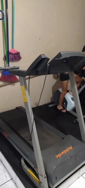  Esteira + bicicleta  - Foto 3