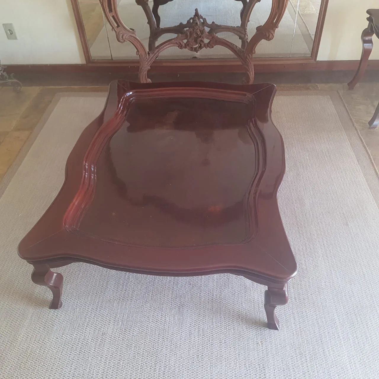 Conjunto de Mesa de Centro  e Canto em Madeira maciça  - Foto 2