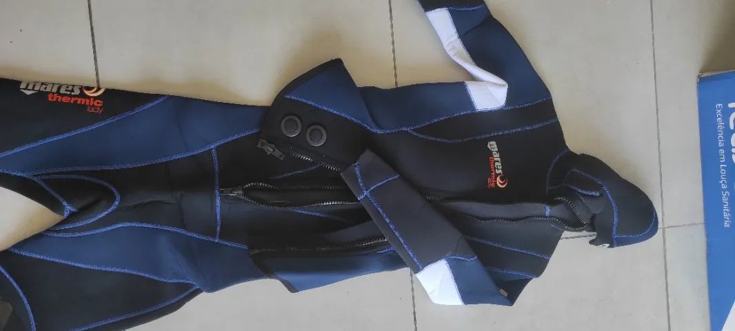 Roupa de mergulho Mares 5mm  - Foto 4