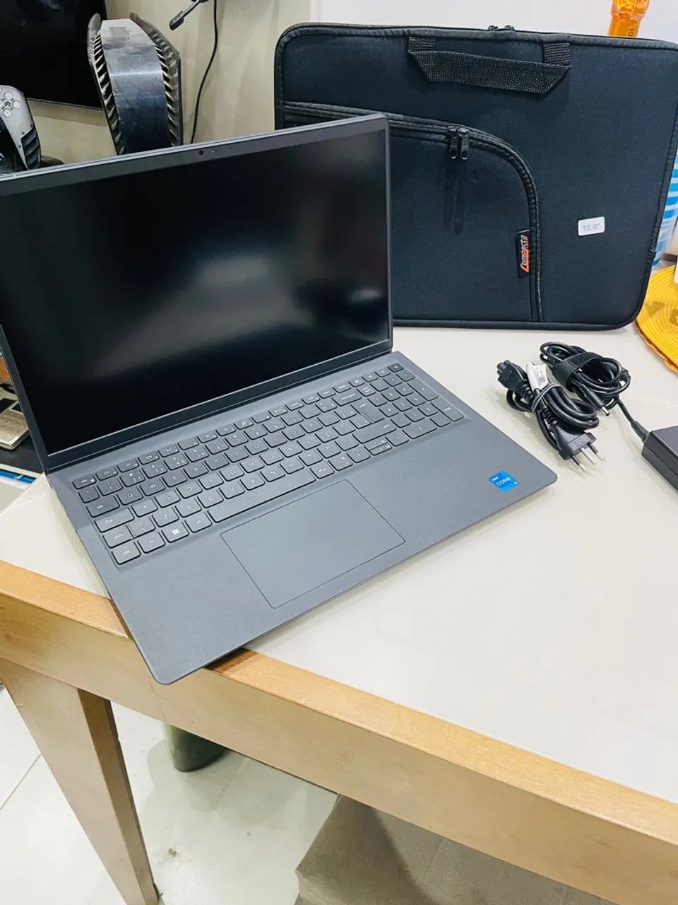 VENDO ou TROCO Notebook Intel i5 1235u 8gb de RAM SSD m.2 256gb aceito cartão   - Foto 3