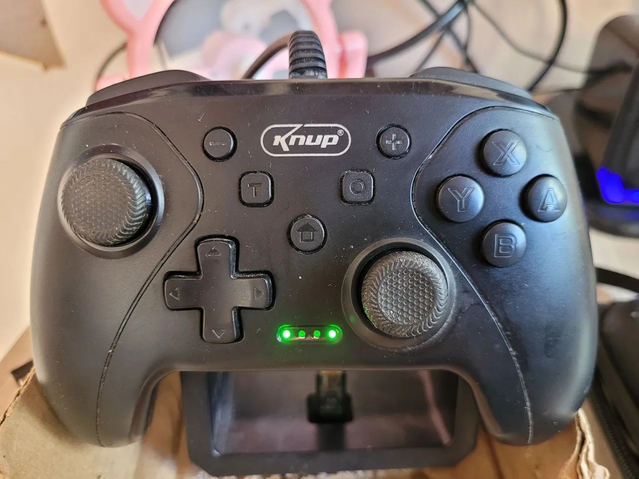 Controle usb Knup. Funciona em Pc/PLAYSTATION/Xbox/SWITCH etc.  - Foto 2