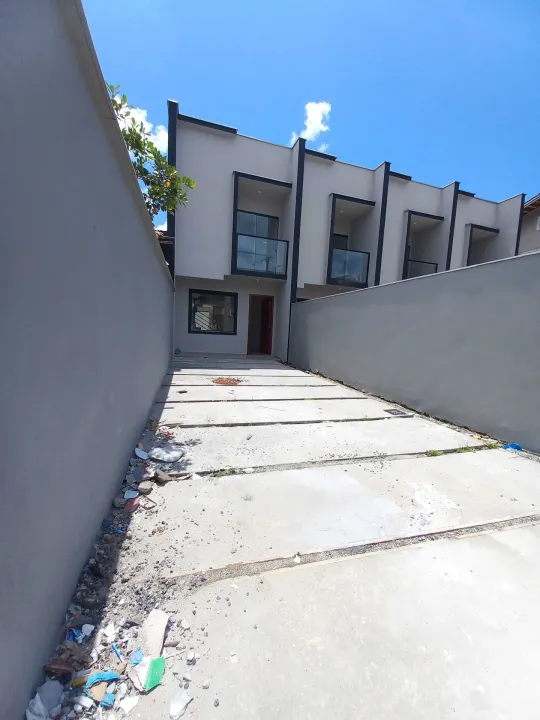 Sobrado à venda no bairro Boa Vista - Joinville/SC