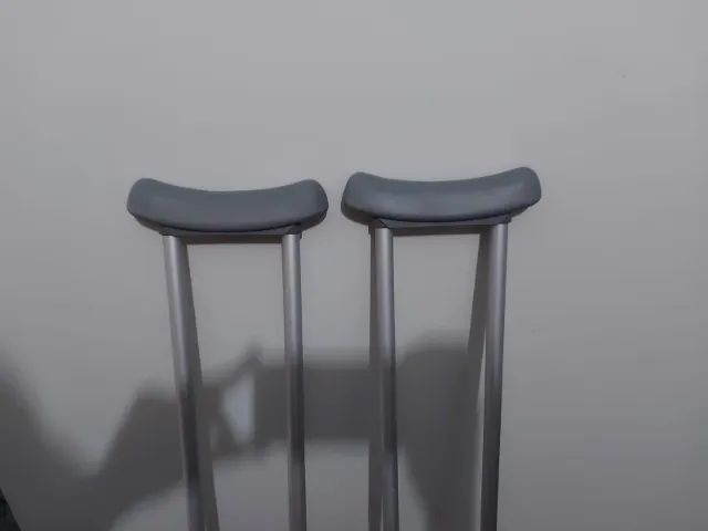 Par de muleta em alumínio - Foto 3