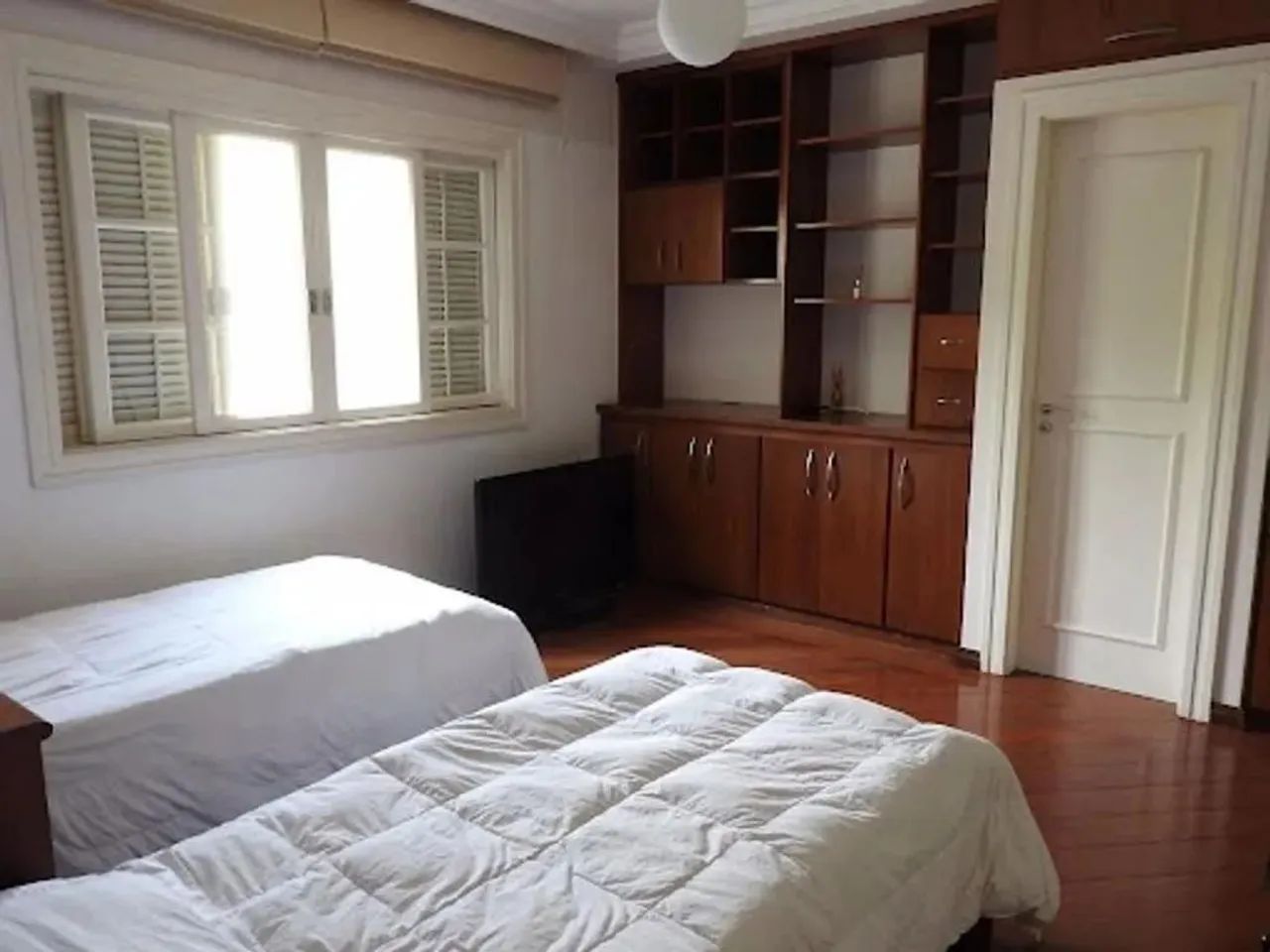 Casa à venda e para alugar em Santana de Parnaíba, Alphaville, com 4 suítes, com 560 m² - Foto 8