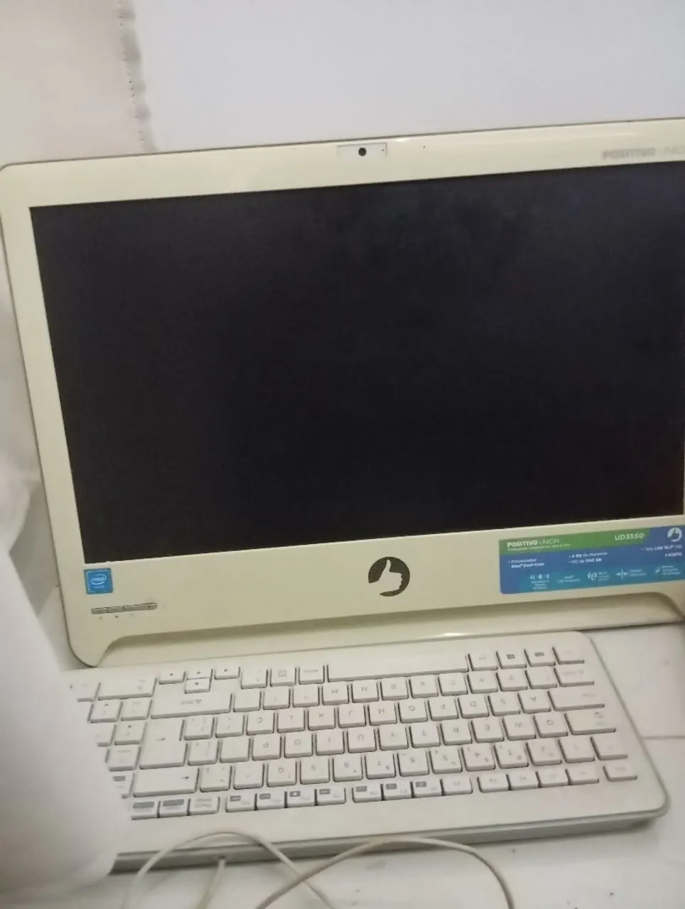 Computador Positivo All in One