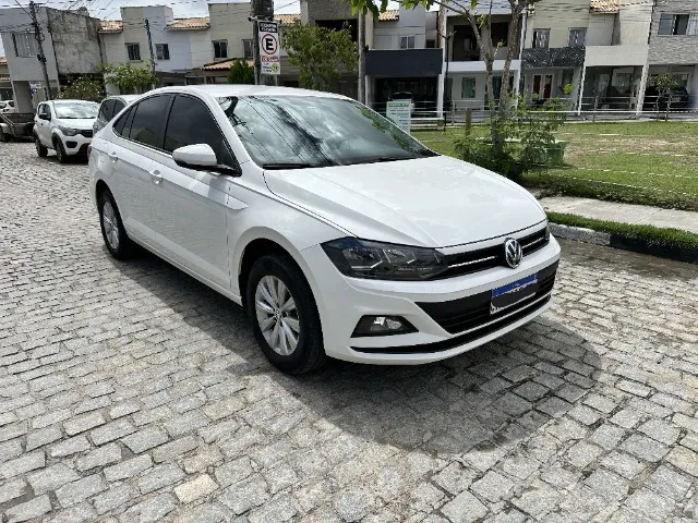 VW Virtus 1.6 MSI carro impecável