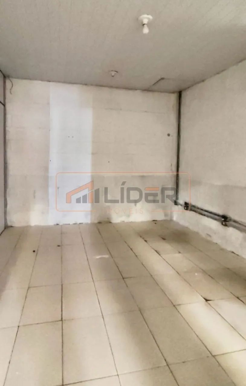 Vendo Galpão no Bairro Mário Giurizatto - Foto 3