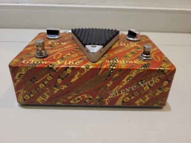 Pedal de Guitarra Sobbat GV-1 - FEITO EXCLUSIVAMENTE PRO STEVE VAI
