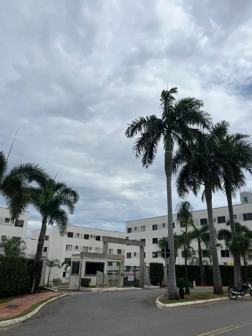 Apartamento à venda no Condomínio Gran Paradiso - Goiânia-GO