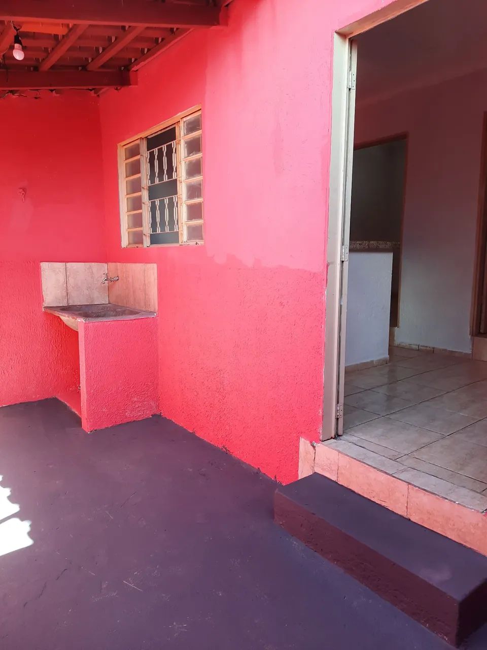 Imóvel de renda e investimento - 3 casas e 1 sala comercial - Foto 5