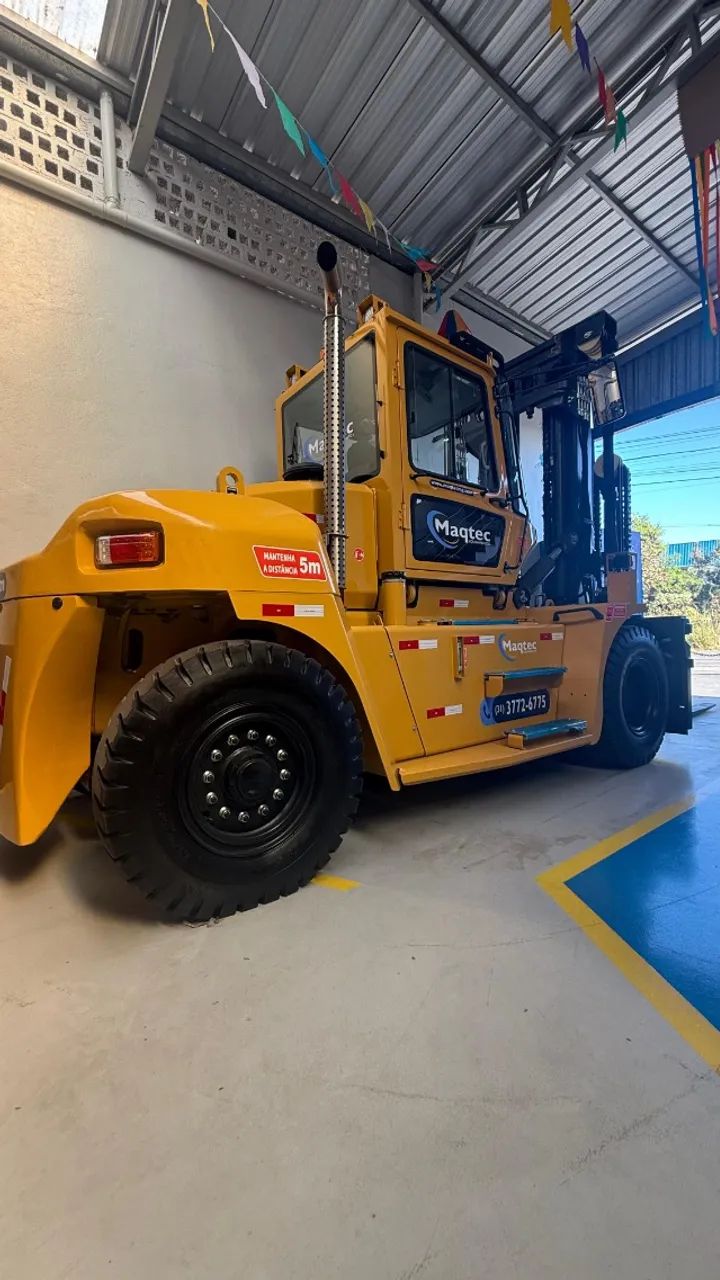 Locação de Empilhadeira 16 toneladas - Foto 3