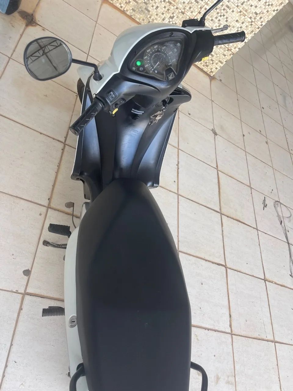 Vende-se essa biz 125 completa 2016 fone: * - Foto 3