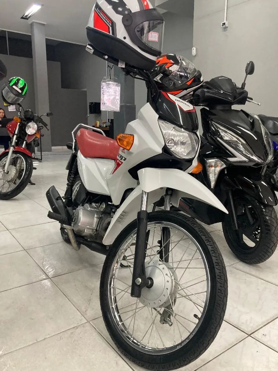 IMPERDIVEL!! POP 110CC ES 2024/2025 COM BAIXÍSSIMO KM  - Foto 4