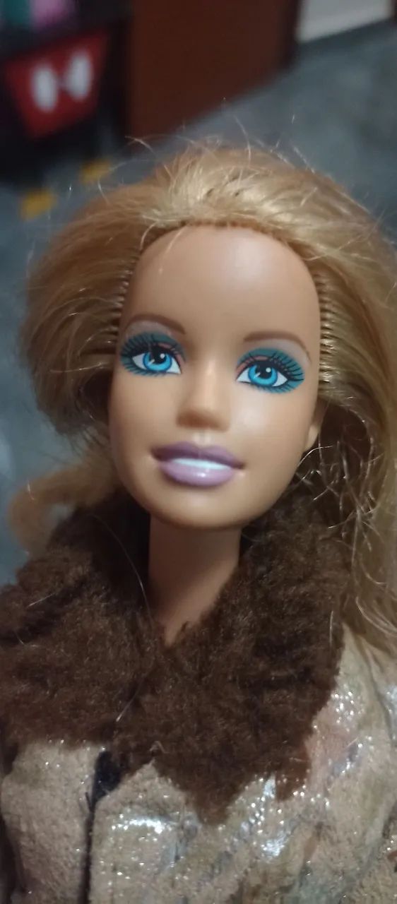 Barbie Mattel com roupas e sapato  LINDA  - Foto 3