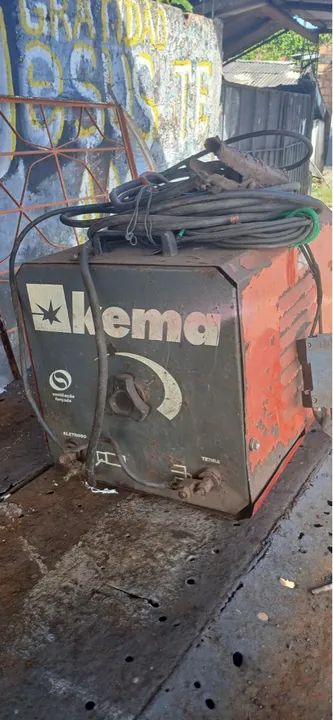 Máquina de Solda Kema Usada