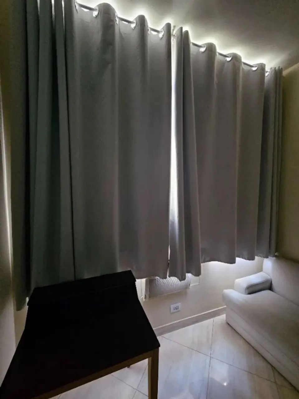 Cortina cinza blackout 