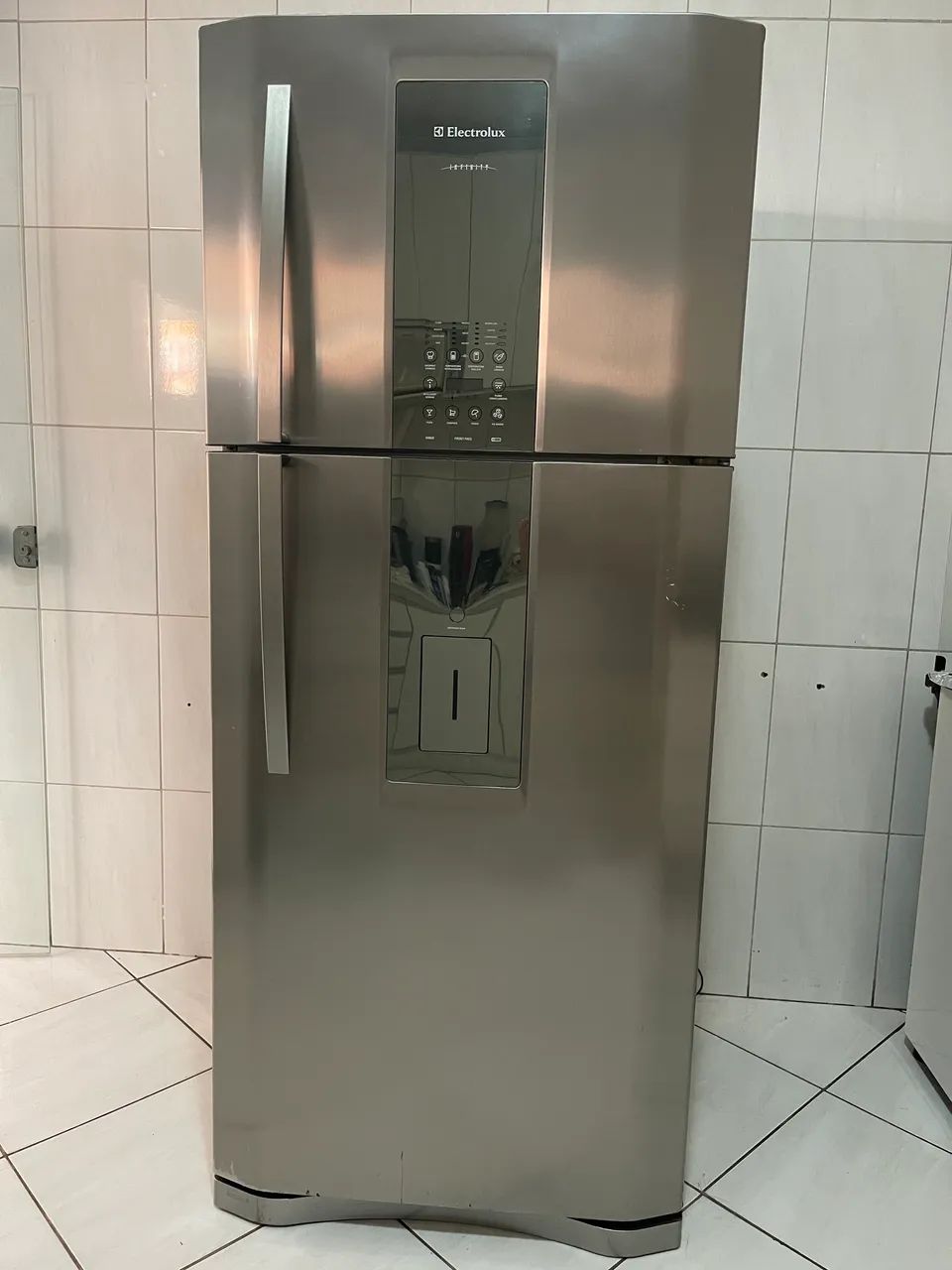 Geladeira Eletrolux Frost Free 542 ltr