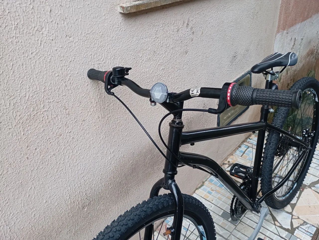 Vendo bike aro 29 Apenas 4 meses usada  - Foto 5