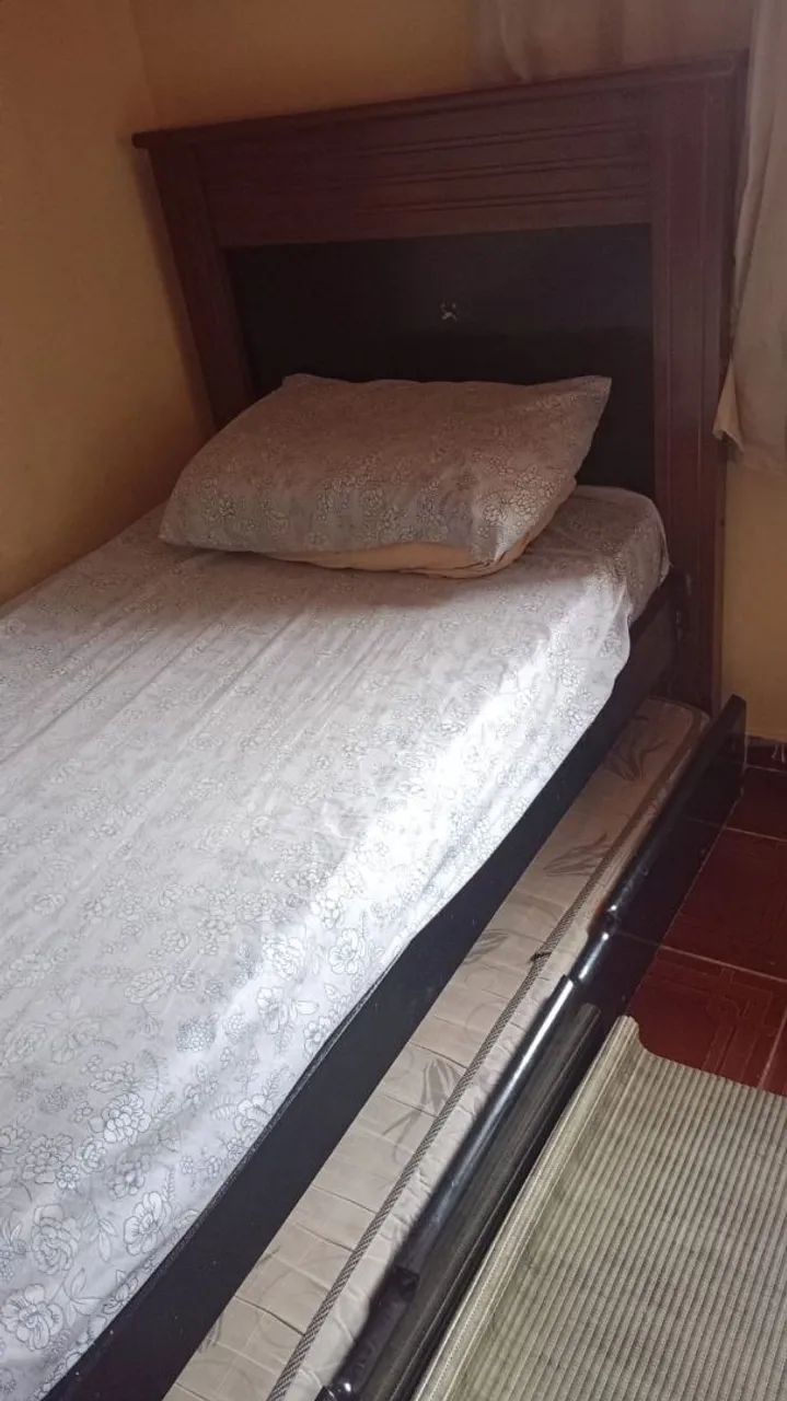 Cama de Solteiro com Cama Auxiliar