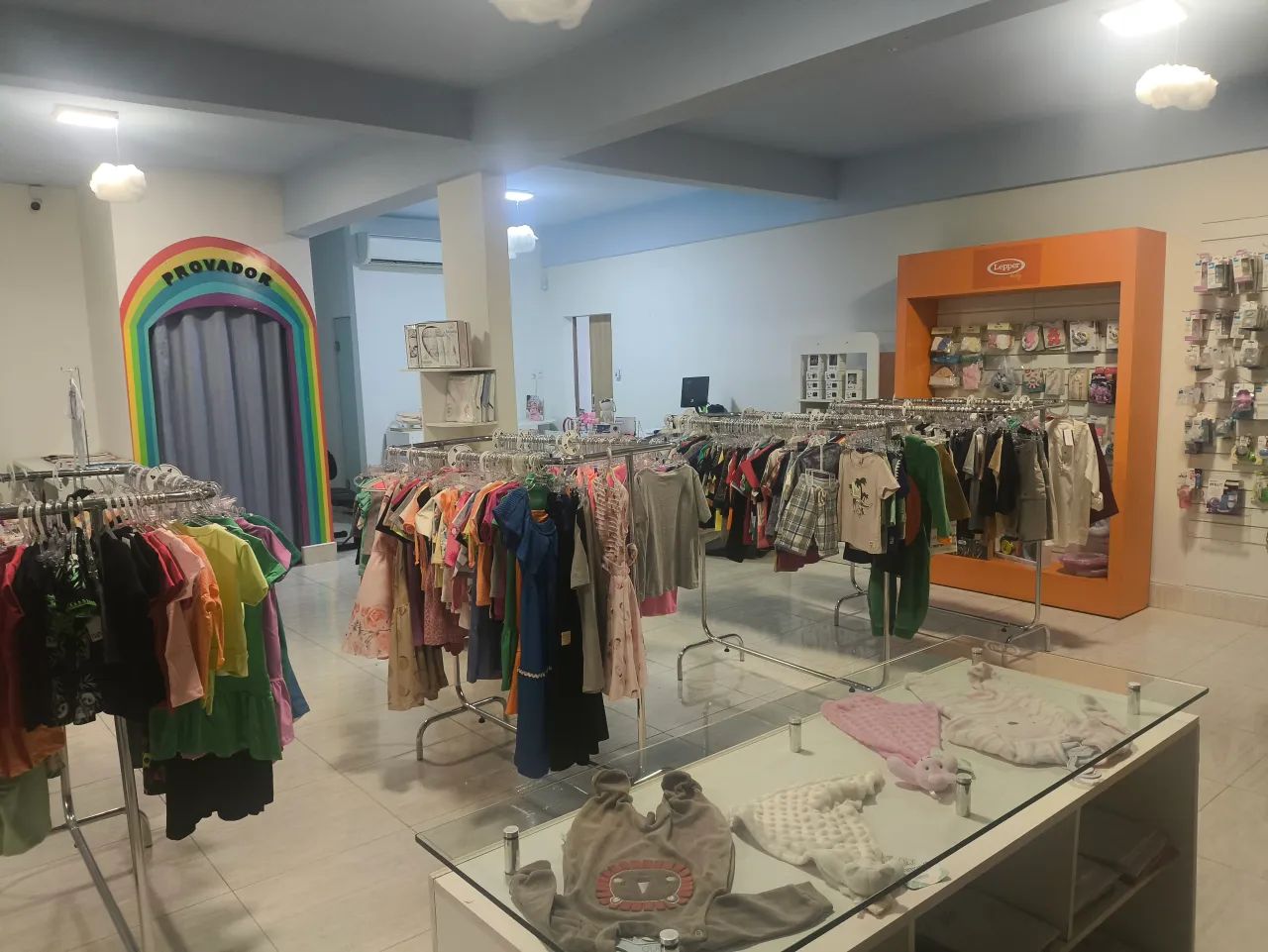 VENDO LOJA DE BEBÊ E ROUPAS NO JD AMÉRICA